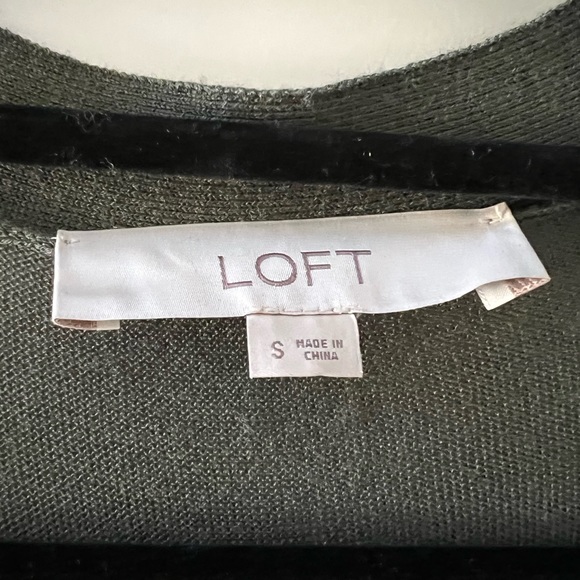 Loft Olive Green Cardigan - Picture 3 of 4
